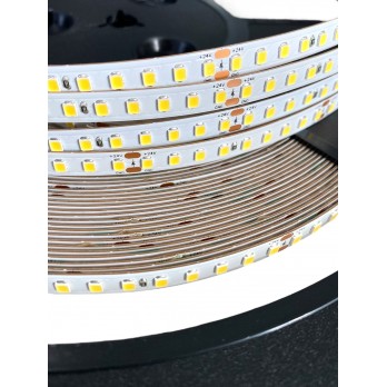 Taśma LED SMD2835 biały ciepły 3000K 6W 24V 144 LED/m IP20 - 30 metrów