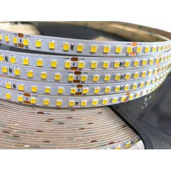 Taśma LED SMD2835 biały ciepły 3000K 6W 24V 144 LED/m IP20 - 30 metrów