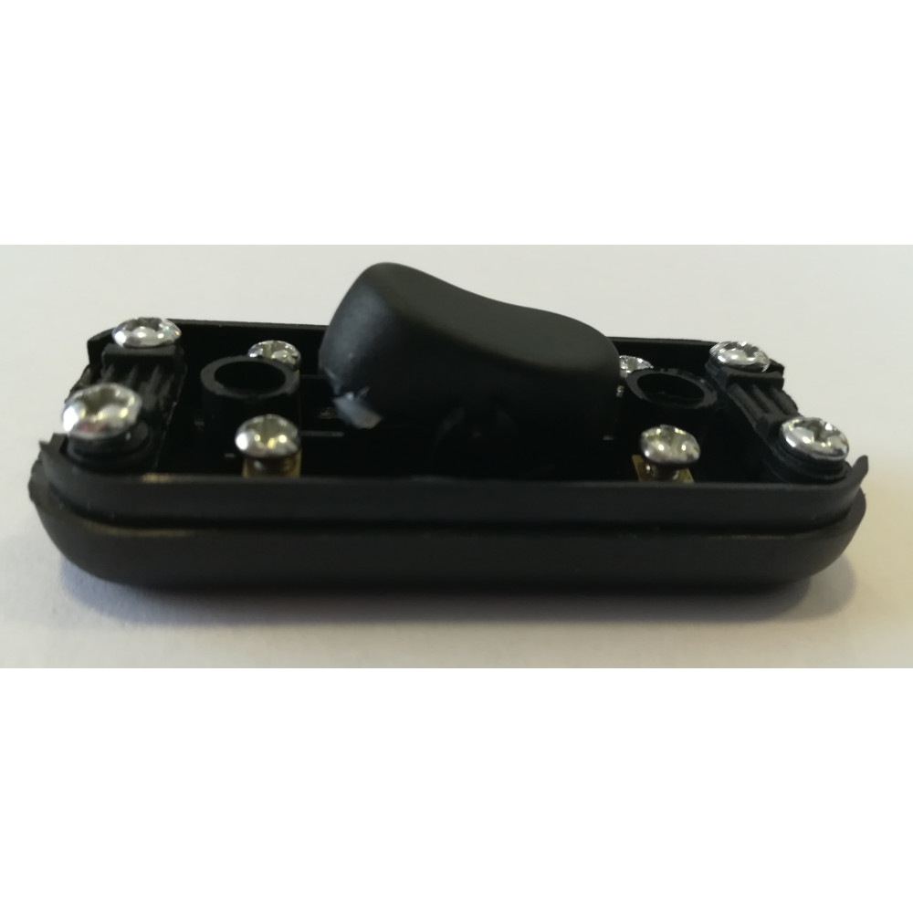 Włącznik kołyskowy na przewód zasilający skręcany przelotowy 2.5A