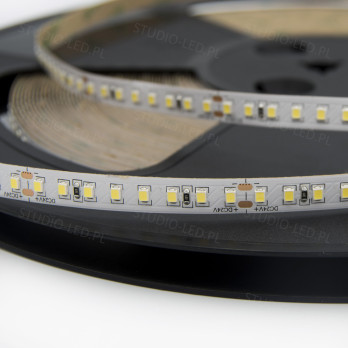 Taśma LED SMD2835 zimna 6000K 12,8W 24V 128 LED/m-30 metrów